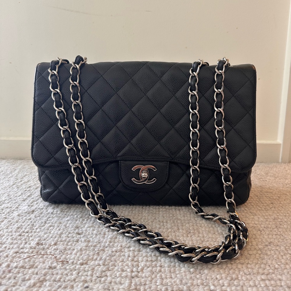 Chanel Classic Jumbo Single Flap Bag